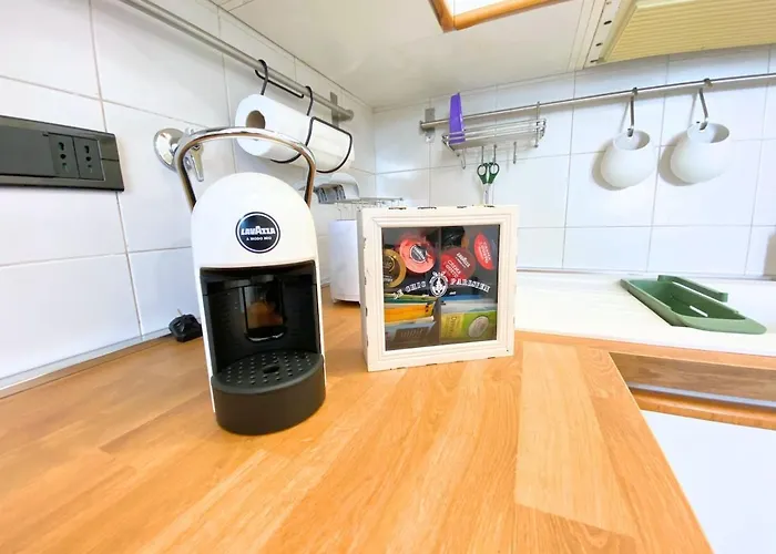 Modern Two-room With Free Parking アパート ボローニャ