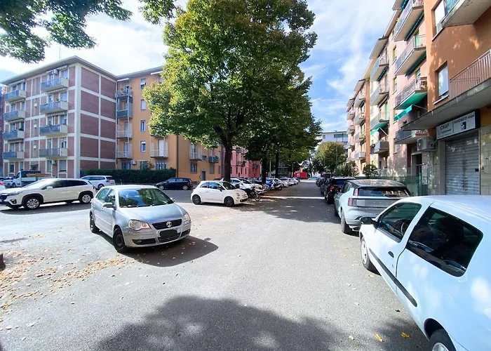 Modern Two-room With Free Parking * Болонья